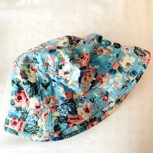 Blue floral bucket hat